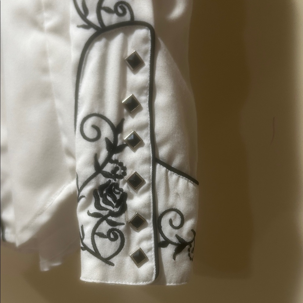 White Shirt with Black Embroidery - Picture 4 of 8